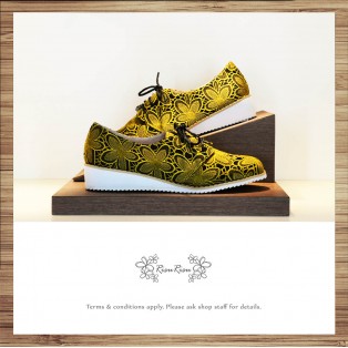 Yellow Flower Suzuki Floral Shoes / Natural 3-D Ripple / Leather Insole  / Handmade / Japanese Fabric / RS5701B