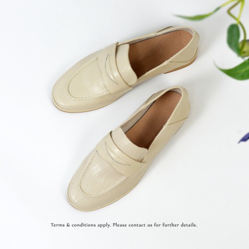 2 ways slip on | Causal & Chic | Ivory | RS6325A