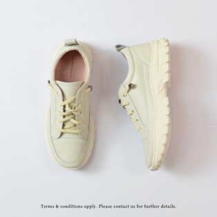 Sneaker collection | Platform Sneaker | Insole With Soft Cushions | Off White | Leather | RS6628A