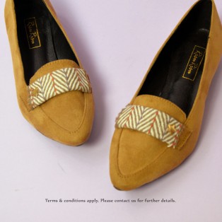 Japanese woven Flat Pumps | Streamline pointed design | Handmade | Dark.Beige | RS6918A