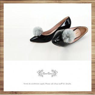 Risurisu Low heels / Handmade / Full leather / Colored fur ball  / Black / RS7133B
