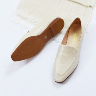 Elegant Classic | Causal & Chic | Linen Beige | RS7220A