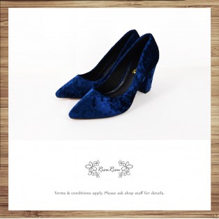  Classic Day / Retro pointed heels with deep sapphire velvet  / RS7237B