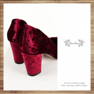  Classic Day / Retro pointed heels with deep wine red velvet  / RS7237A