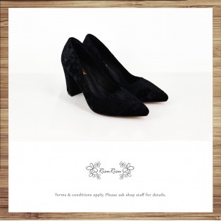  Classic Day / Retro pointed heels with deep black velvet  / RS7237C